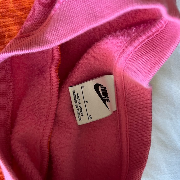 Nike Uphoria Sweatshirt and Short set - Pink/Orange - Picture 6 of 6